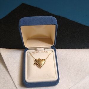 10K Yellow Gold Heart Pendant 18” Chain Necklace Vintage 90s Classic New